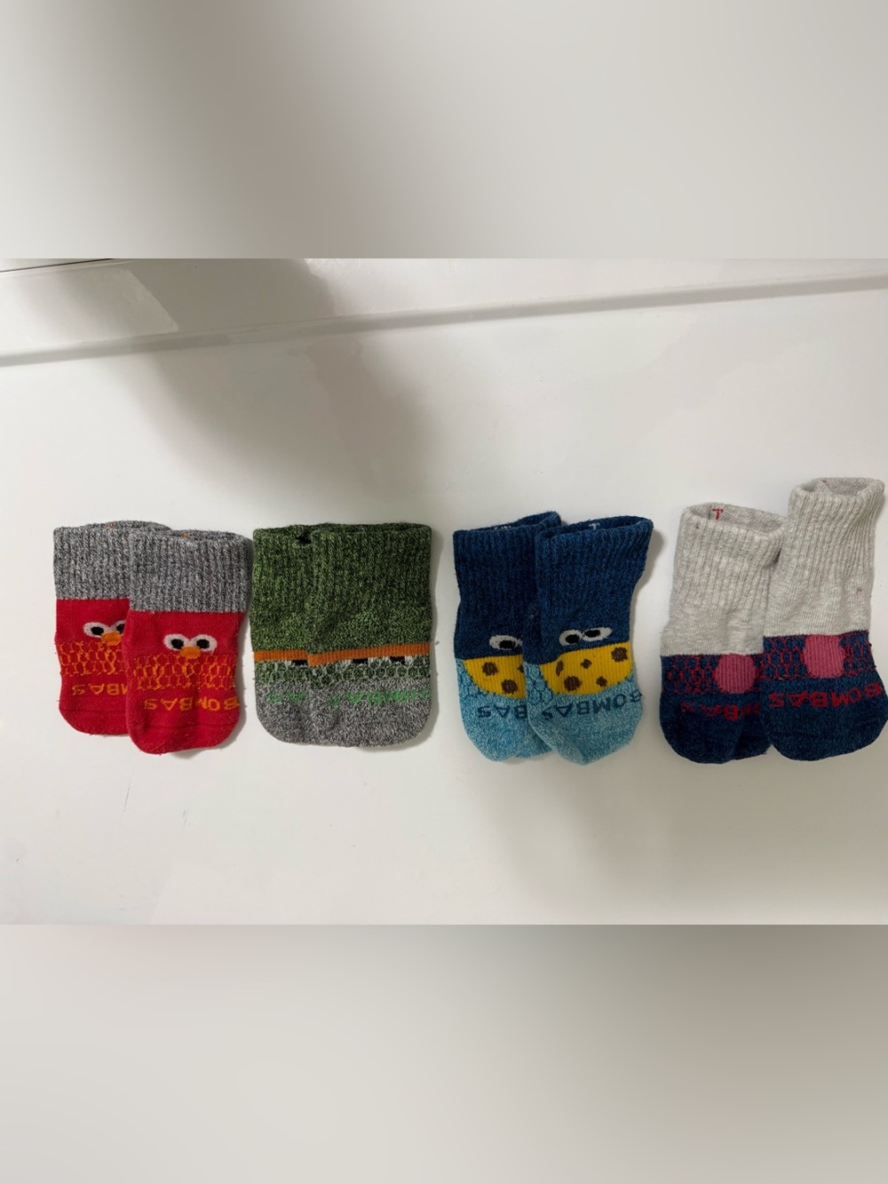 Sesame Street Bombas baby socks with grippers